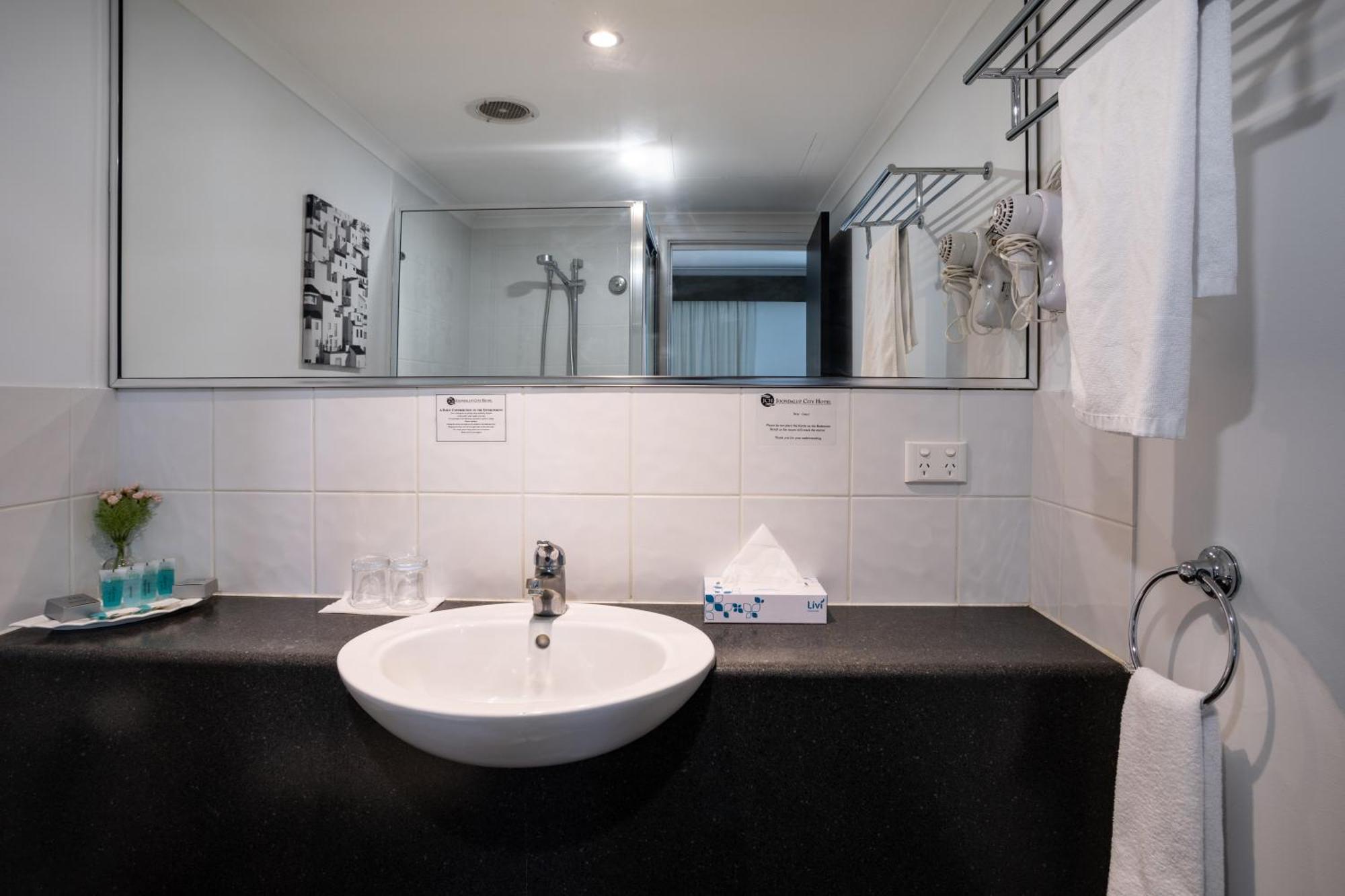 Joondalup City Hotel Περθ Δωμάτιο φωτογραφία