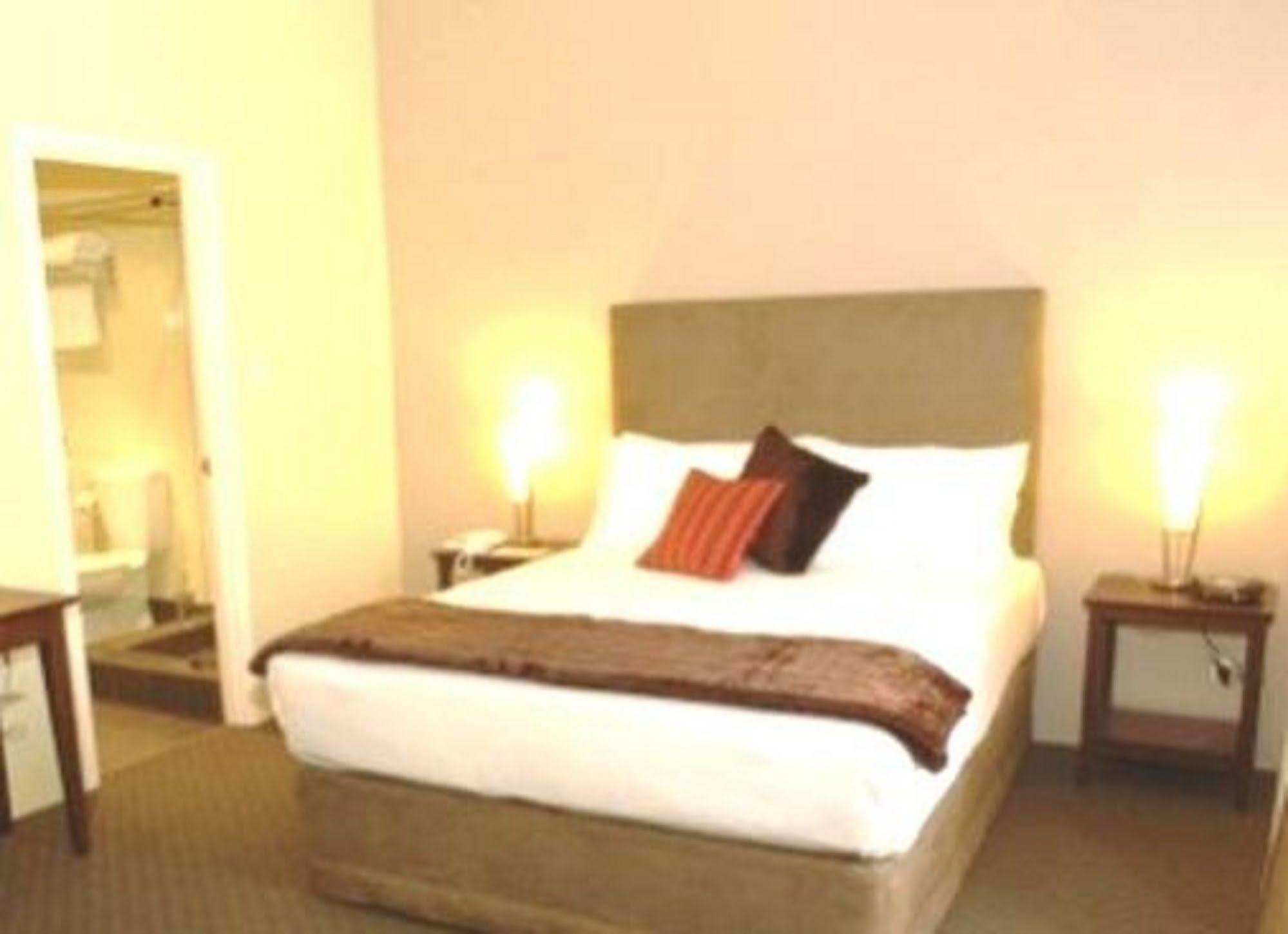 Joondalup City Hotel Περθ Εξωτερικό φωτογραφία